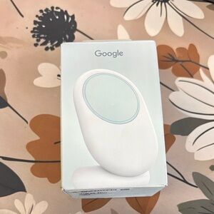 Google Pixelsnap Charger with Stand